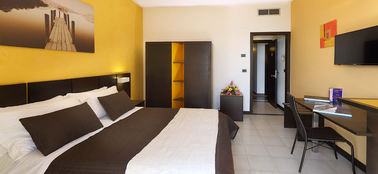 Hotel San Giovani - Double with Balcony and Sea View - Giardini Naxos